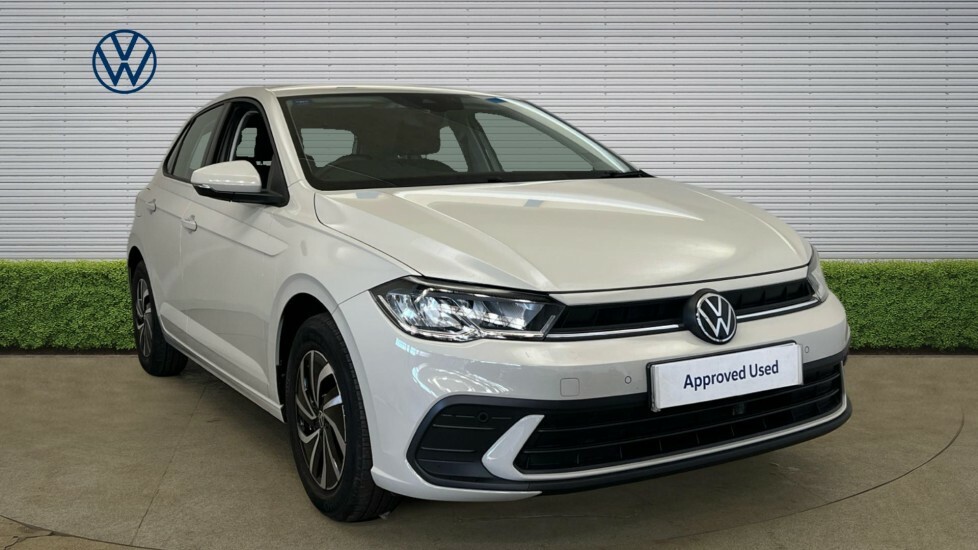 Volkswagen Polo 1.4 Hatchback 5 Red #1