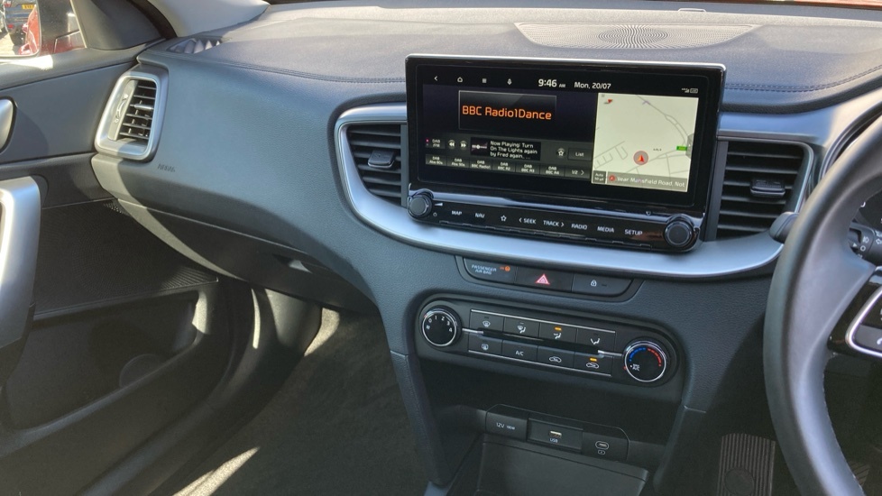 Kia Ceed 1.5T Gdi Isg 138 2 Red #14