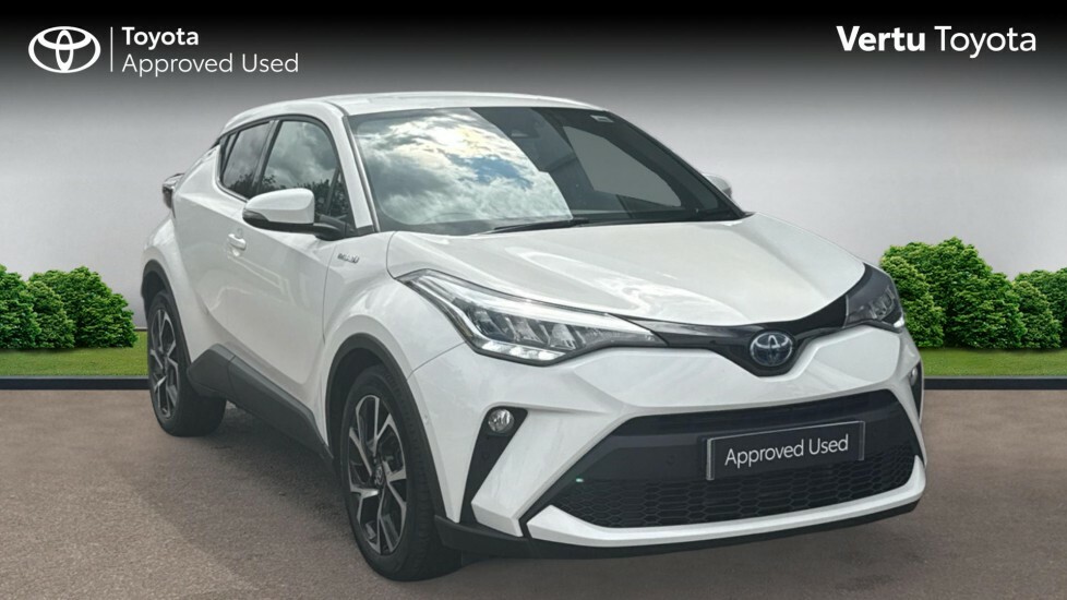 Toyota C-Hr Design White