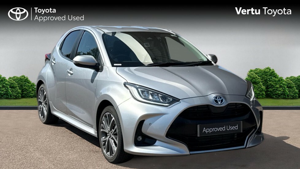 Toyota Yaris Excel Silver