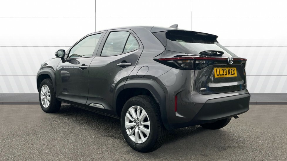 Toyota Yaris Cross Icon Grey #2