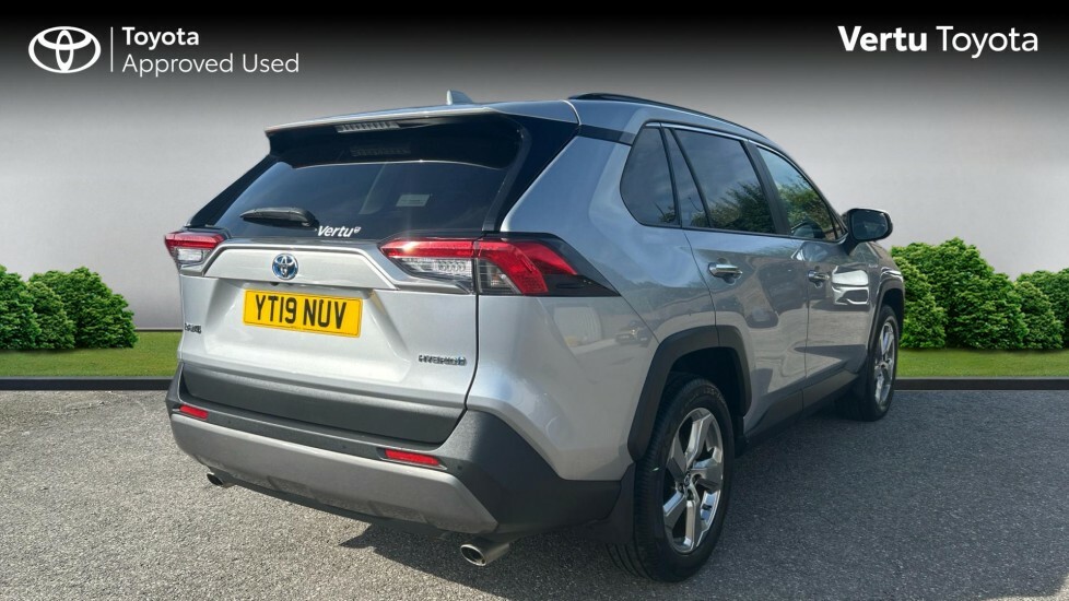 Toyota Rav 4 Excel Silver #2