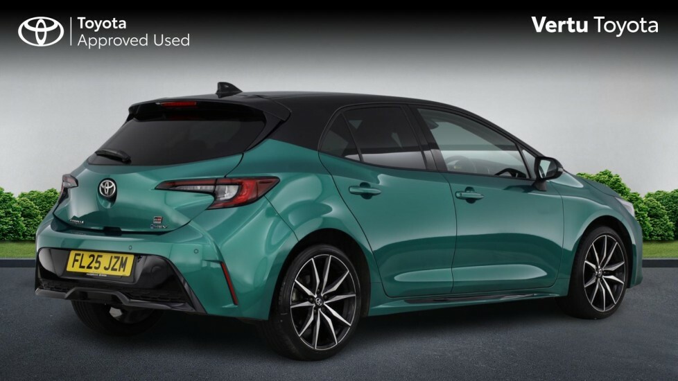 Toyota Corolla Gr Sport Green #2