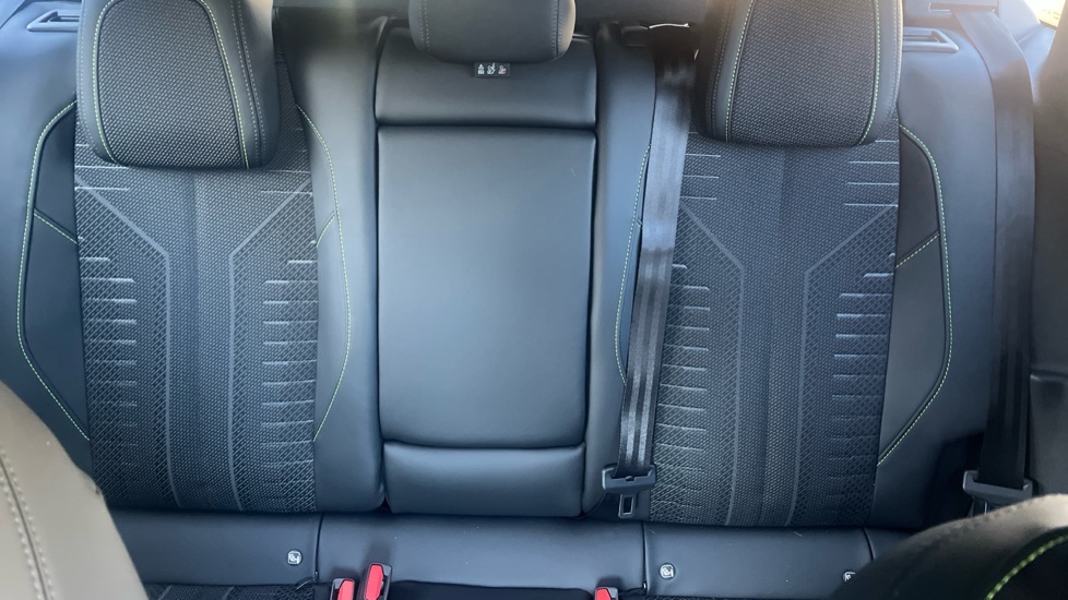Peugeot 308 1.2 Puretech Active Premium Hatchback E #15