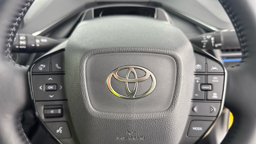Toyota Prius Excel #10