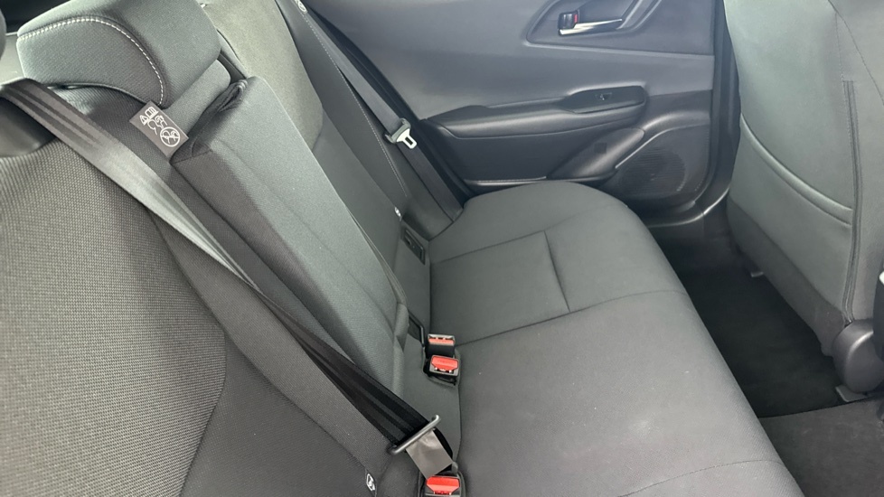 Toyota Prius Excel #8