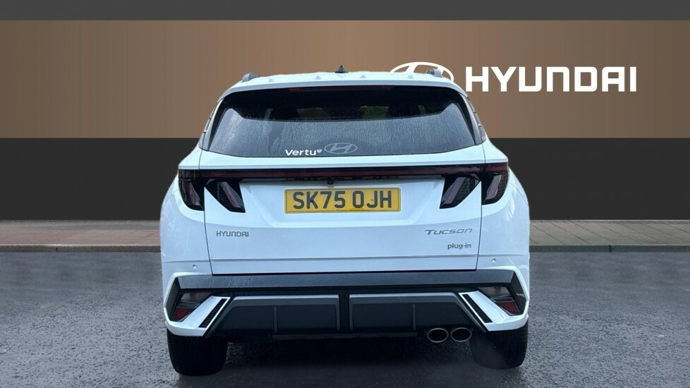 Hyundai Tucson N Line White #6