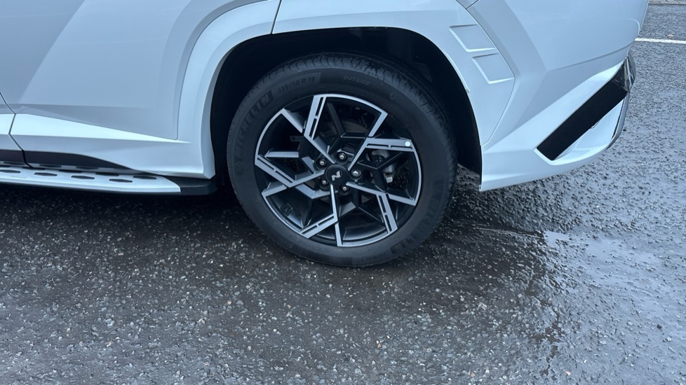 Hyundai Tucson Ultimate Grey #31