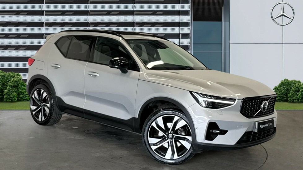 Volvo XC40 Ultra Silver