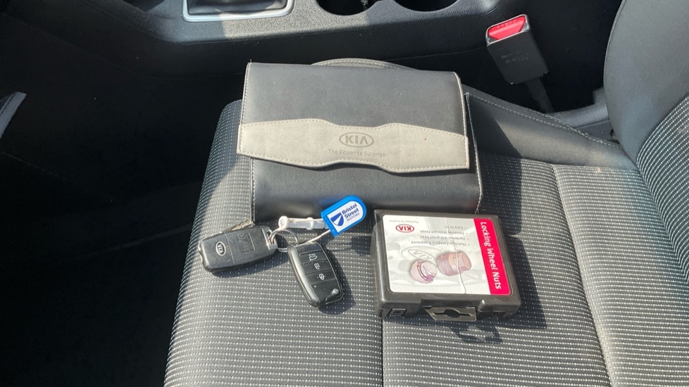 Kia Sportage 1.7 Crdi 3 Black #19
