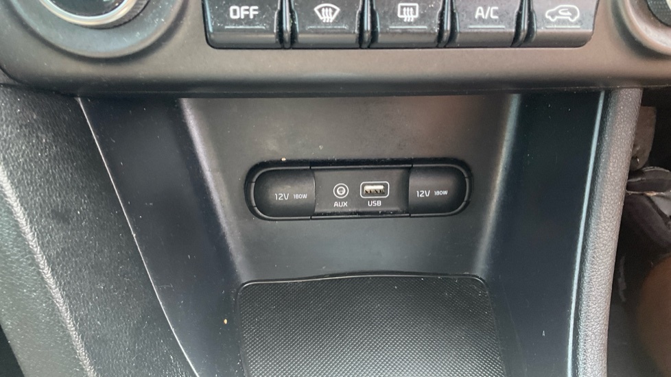 Kia Sportage 1.7 Crdi 3 Black #30