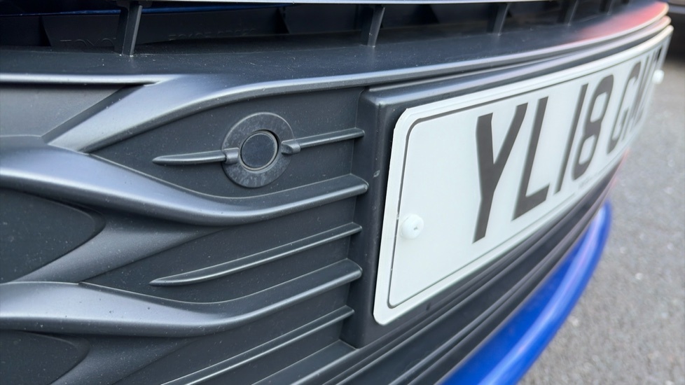 Toyota Yaris Hatchback Blue #38