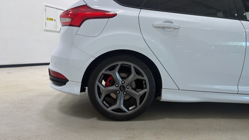 Ford Focus 1.0 Ecoboost Zetec Edition #7