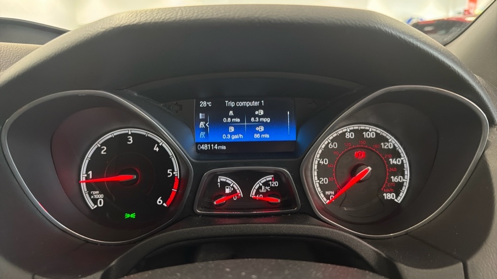 Ford Focus 1.0 Ecoboost Zetec Edition #18