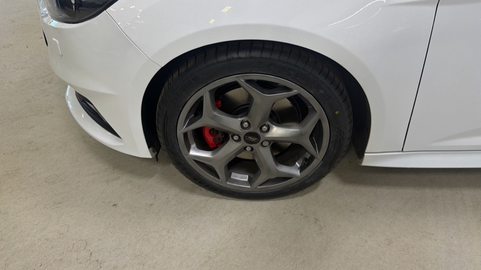 Ford Focus 1.0 Ecoboost Zetec Edition #24