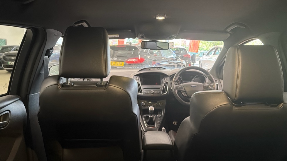 Ford Focus 1.0 Ecoboost Zetec Edition #10