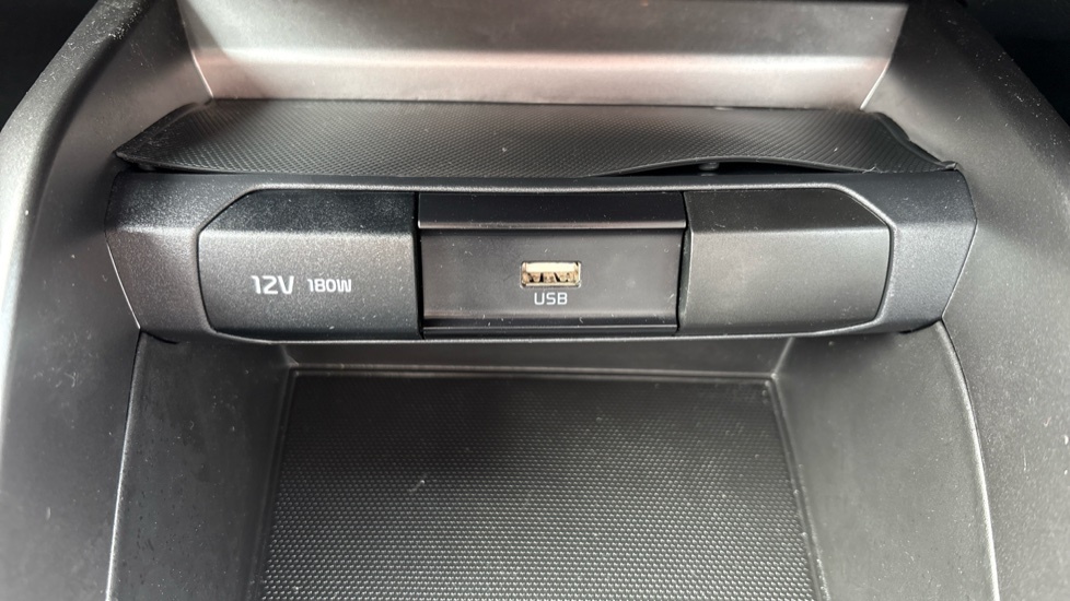 Kia Stonic 1.0T Gdi 99 Quantum Grey #26