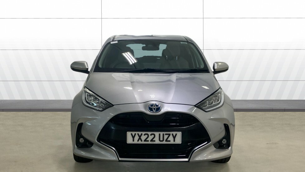 Toyota Yaris Excel Silver #3