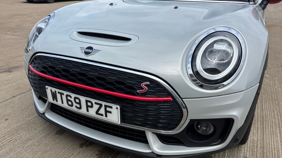 Mini Clubman Cooper Classic Red #23