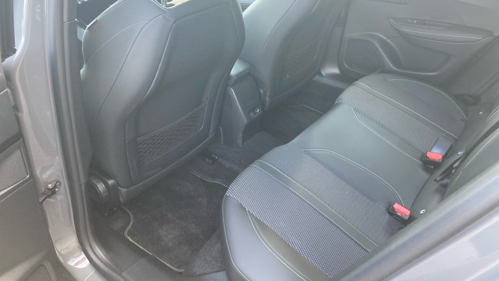 Peugeot 2008 1.2 Puretech Active Blue #16