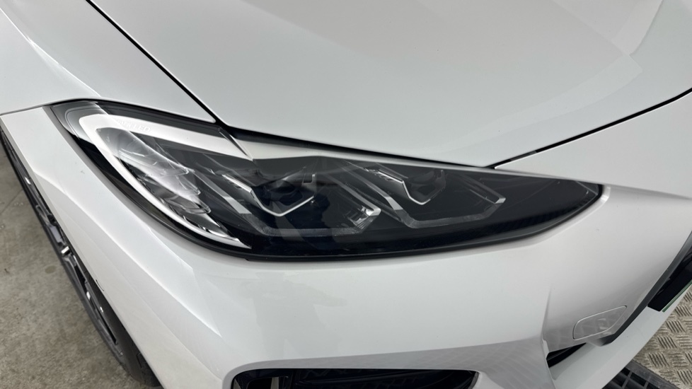BMW i4 Edrive40 M Sport Blue #23
