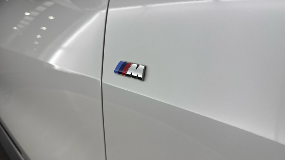 BMW i4 Edrive40 M Sport Blue #36