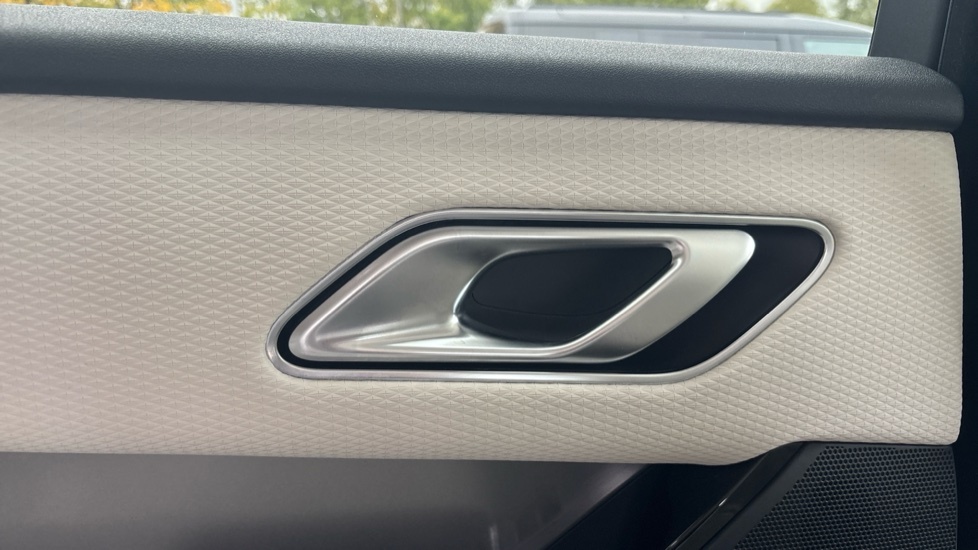 Land Rover Range Rover Velar R-dynamic Se Grey #73