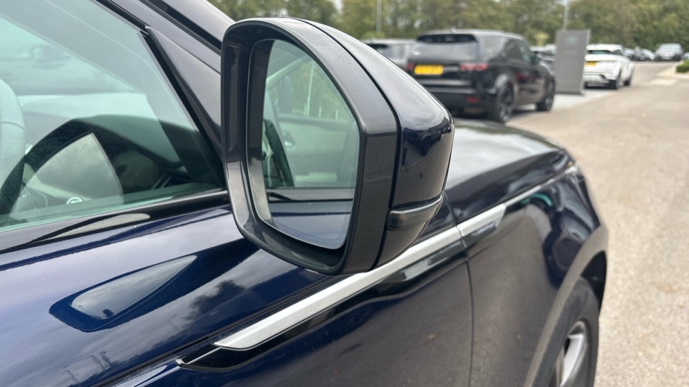 Land Rover Range Rover Velar R-dynamic Se Grey #75