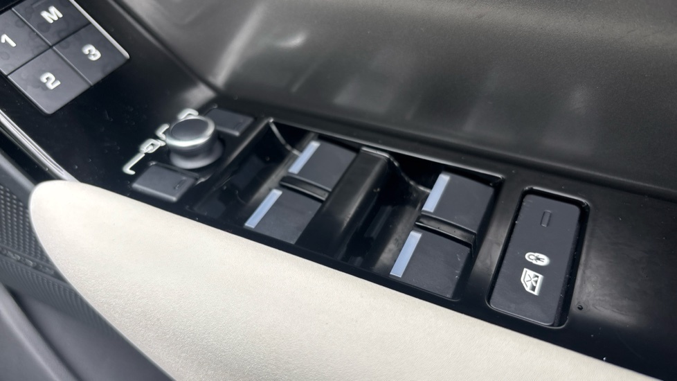 Land Rover Range Rover Velar R-dynamic Se Grey #78