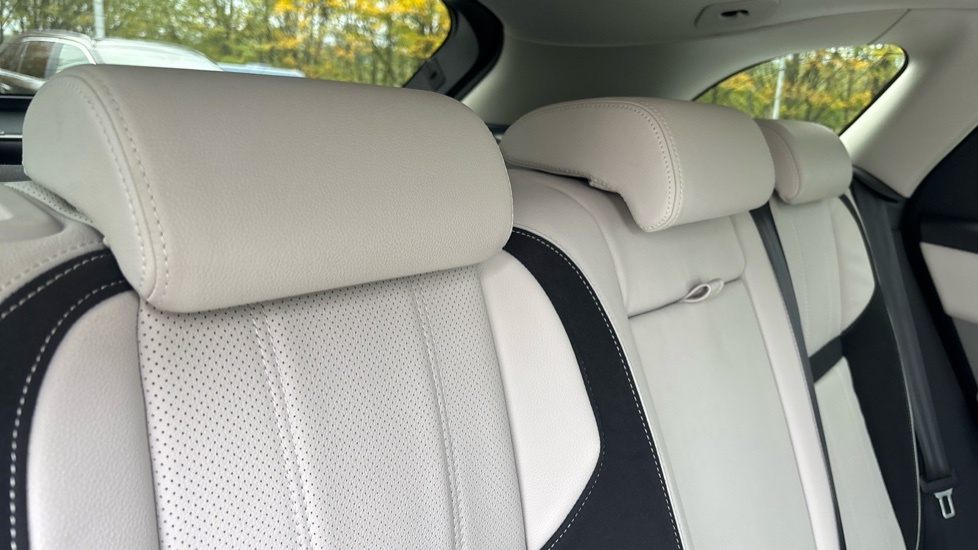 Land Rover Range Rover Velar R-dynamic Se Grey #71