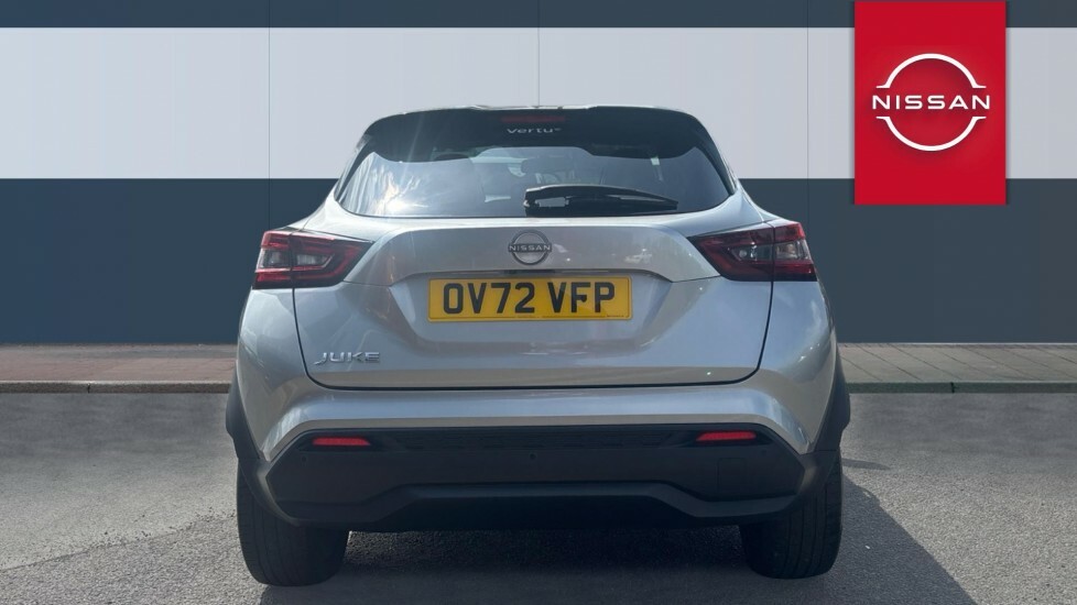 Nissan Juke Tekna Silver #6