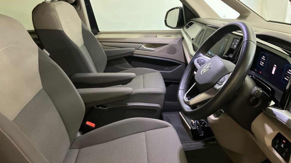 Volkswagen Multivan Lwb 2.0 Tdi 150Ps Style Dsg 7 Seatspanoramic Sunr Grey #32