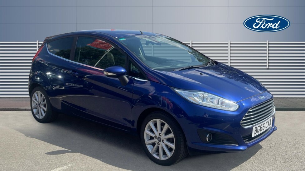 Ford Fiesta Titanium Blue