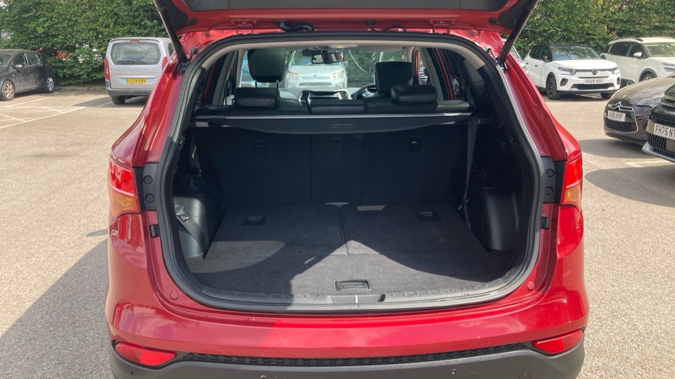 Hyundai Santa Fe Premium Se Red #4