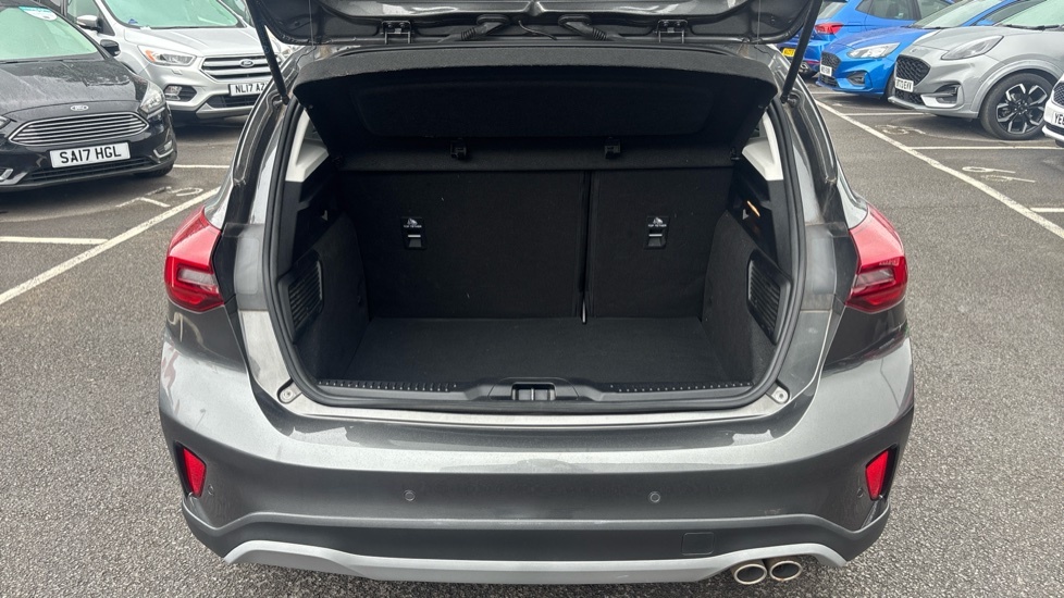 Ford Focus Active Grey #4
