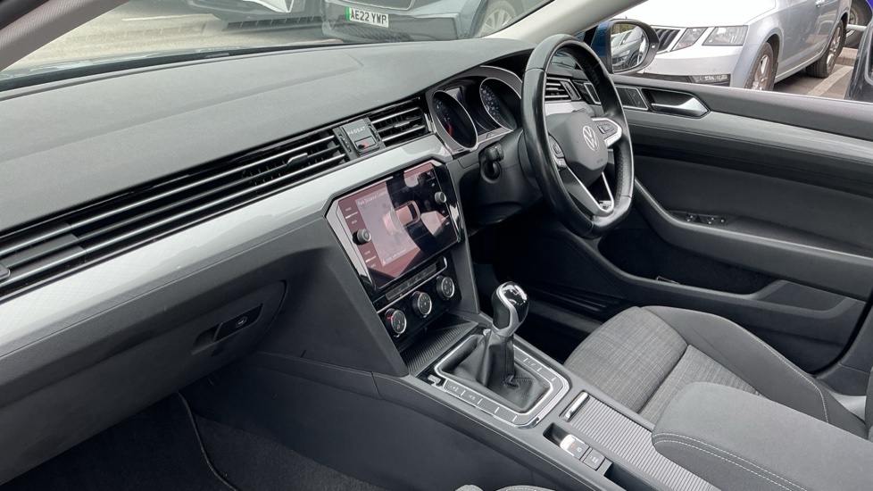 Volkswagen Passat 2.0 Tdi Evo Se Grey #9
