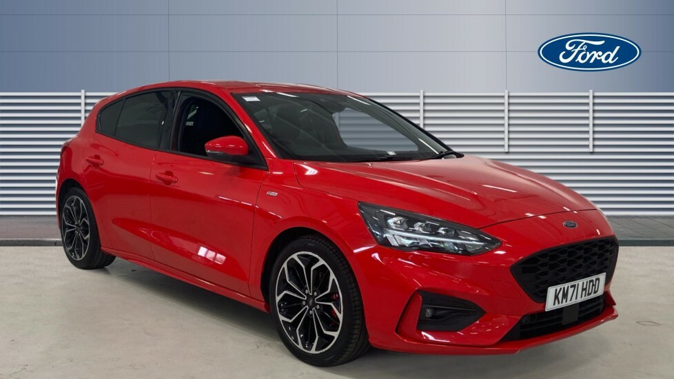 Ford Focus St-line X Edition Red