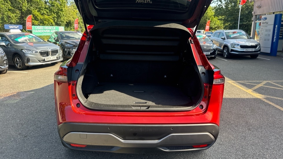 Nissan Qashqai N-connecta CJ23BVA Red #4