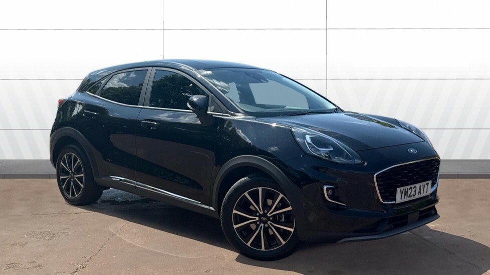 Ford Puma Titanium Black