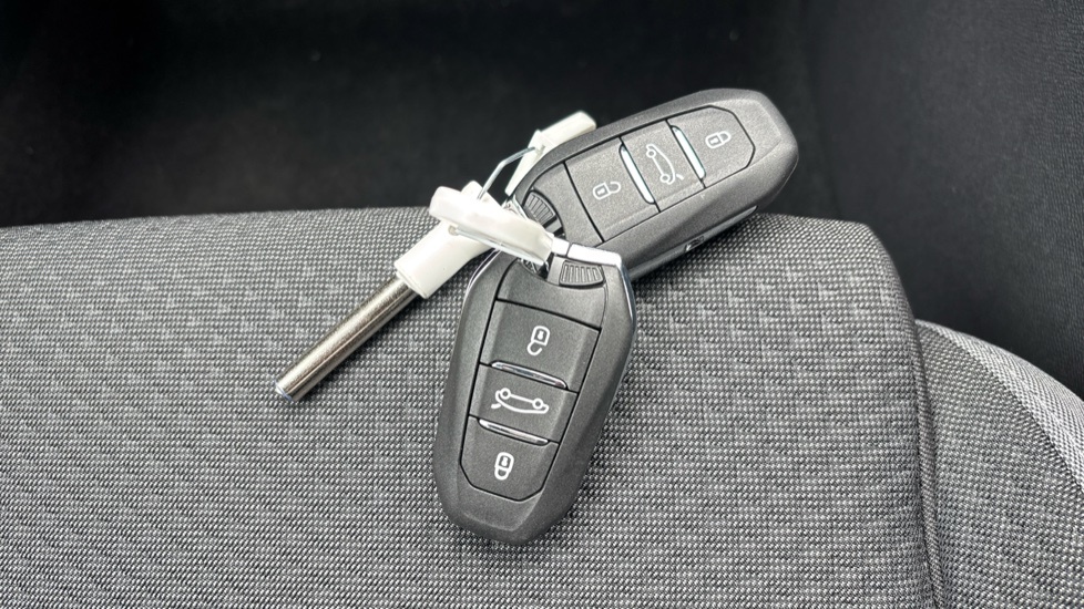 Vauxhall Astra 1.2 Turbo 130 Ultimate Grey #20