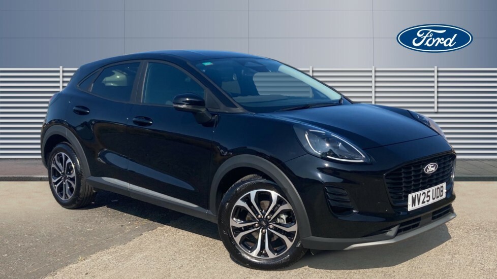 Ford Puma Titanium Black
