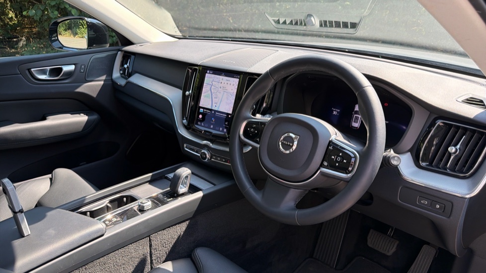 Volvo XC60 Plus Grey #4