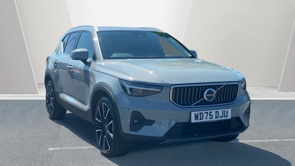 Volvo XC40 Ultra Grey