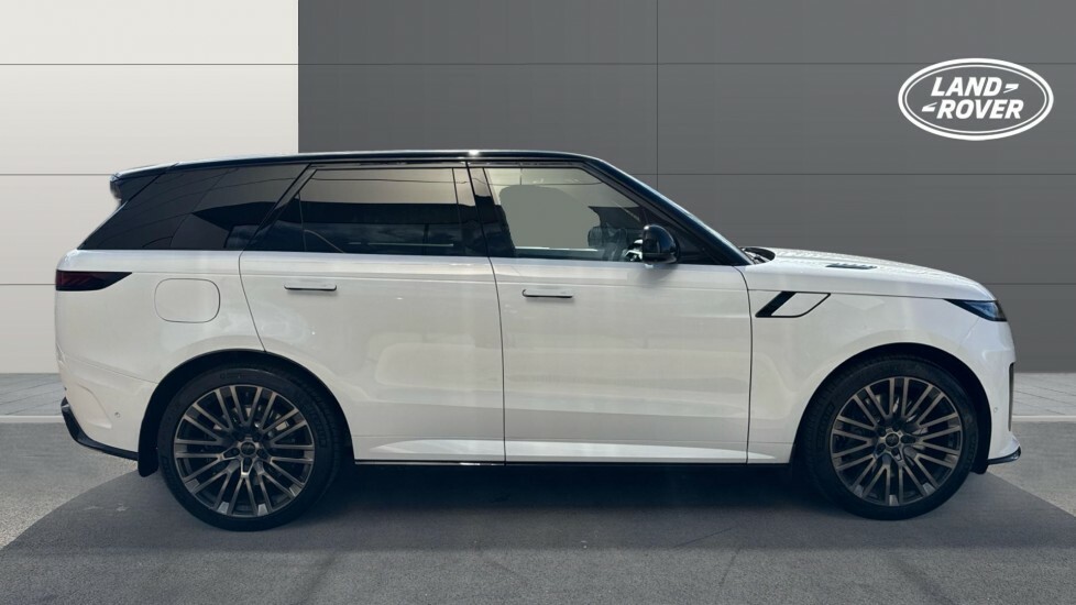 Land Rover Range Rover Sport Sv PO26UYR White #5