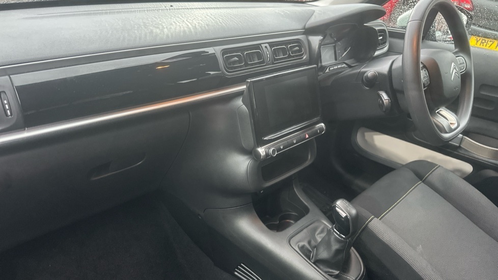 Citroen C3 1.2 Puretech 110 Shine Plus Eat6 Black #9