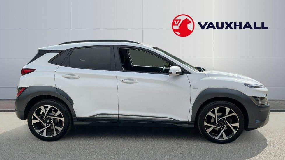 Hyundai Kona Premium ND71OXM White #5