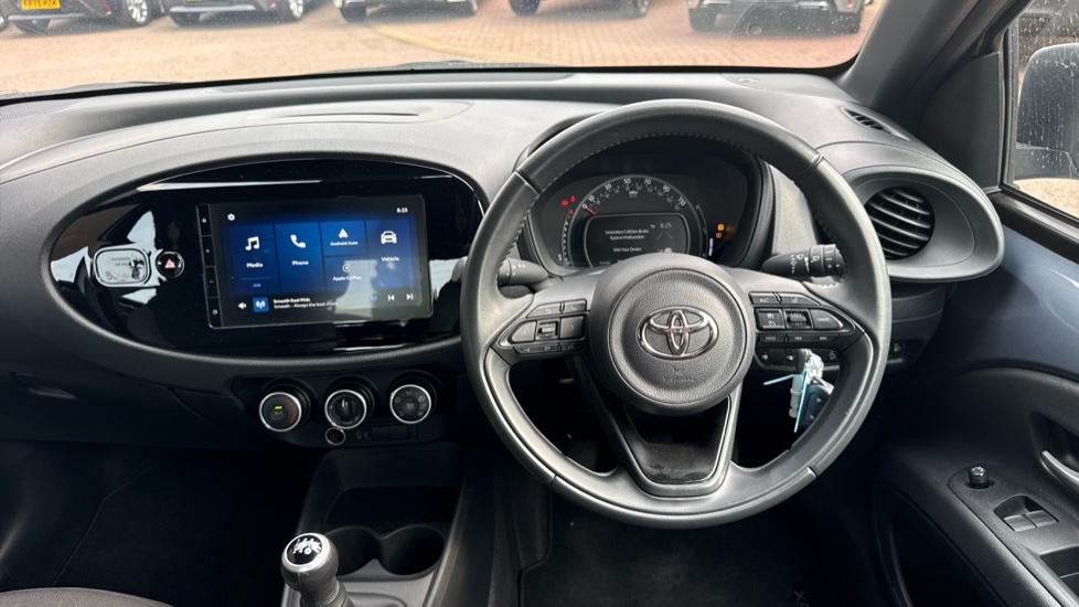 Toyota Aygo X Pure YP24UYG #6