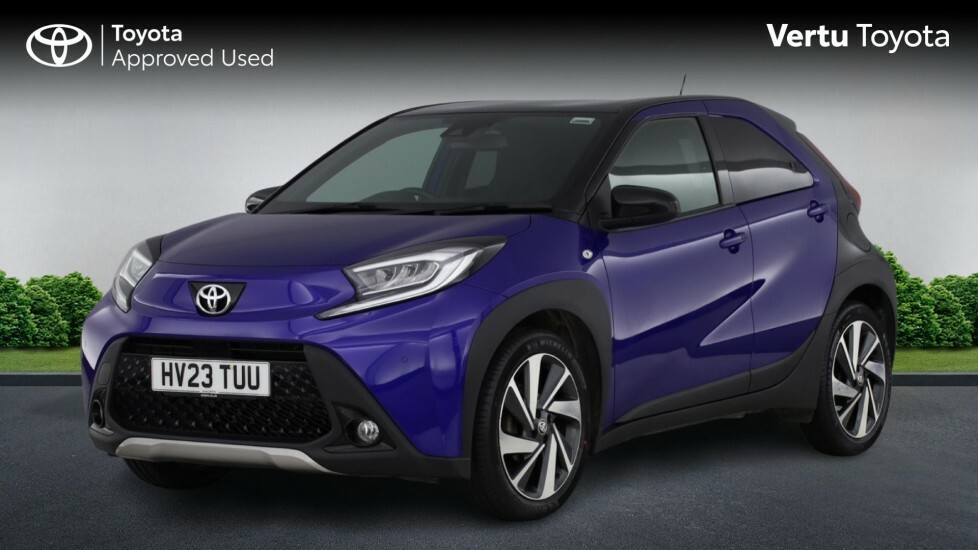 Toyota Aygo X Exclusive Blue #3