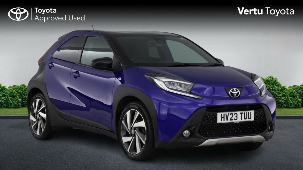 Toyota Aygo X Exclusive Blue