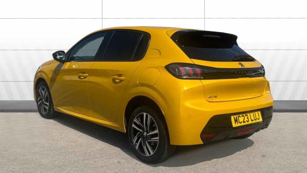 Peugeot 208 Allure Premium MC23LUJ Yellow #2